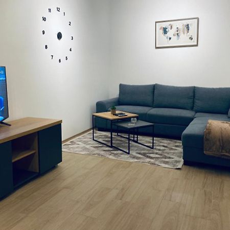 Om Apartment Podgoriçe Dış mekan fotoğraf